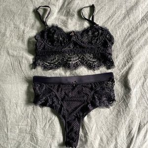Gooseberry intimates lace lingerie set in black (size M) - NEVER USED